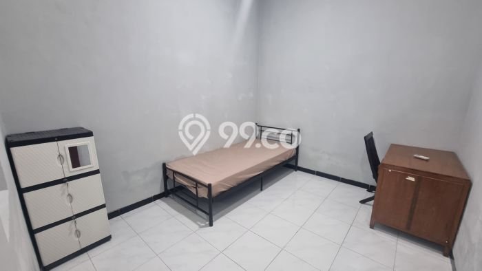 Rumah di Semarang Utara, 3 KT, Lingkungan Berkembang Rumah di Semarang Utara, 3 KT, Lingkungan Berkembang
