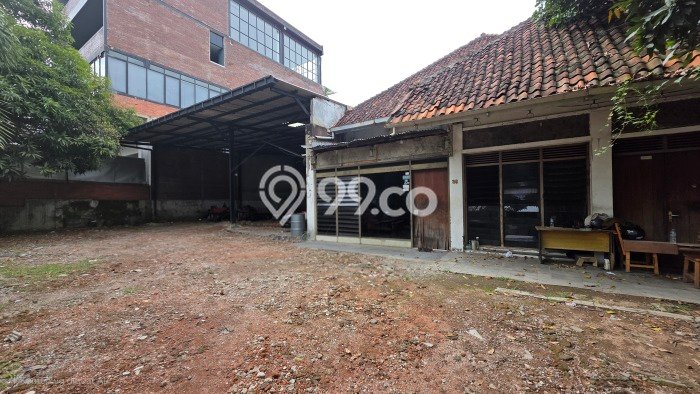 Gudang Bagus LT 1025m2 LB 400m2 Dijual di Semarang Timur Semarang Gudang Bagus LT 1025m2 LB 400m2 Dijual di Semarang Timur Semarang