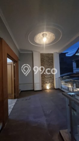 Lokasi Strategis! Dijual Ruko Bisnis di Semarang Tengah, Semarang Kondisi Baik Lokasi Strategis! Dijual Ruko Bisnis di Semarang Tengah, Semarang Kondisi Baik