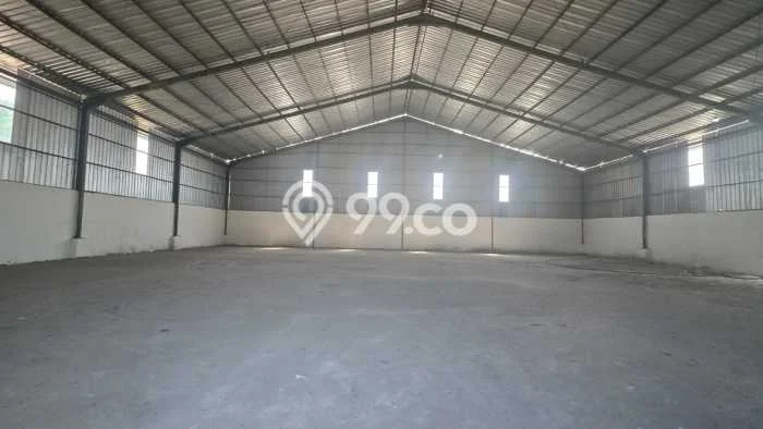 Unit Gudang Disewa Lokasi Kaliwungu, Kendal Spesifikasi Luas Bangunan 750m2 Unit Gudang Disewa Lokasi Kaliwungu, Kendal Spesifikasi Luas Bangunan 750m2