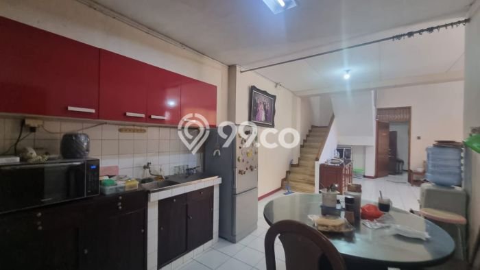 Dijual Rumah Premium dengan Fasilitas Sekitar Lengkap di Semarang Tengah, Semarang Dijual Rumah Premium dengan Fasilitas Sekitar Lengkap di Semarang Tengah, Semarang