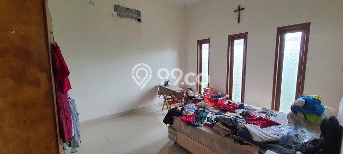 Hunian Mewah LB 250m2 Siap Huni Desain Elegan di Puri Anjasmoro, Semarang Hunian Mewah LB 250m2 Siap Huni Desain Elegan di Puri Anjasmoro, Semarang
