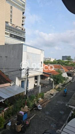 Untuk Dijual Kost di Semarang Tengah, Semarang, 14 KT, 10 KM, Luas 450m2 Untuk Dijual Kost di Semarang Tengah, Semarang, 14 KT, 10 KM, Luas 450m2