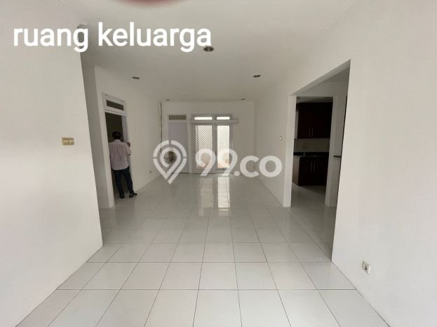 Jual Rumah Strategis Bagus Punya 3 KT di Semarang Tengah Semarang SHM Jual Rumah Strategis Bagus Punya 3 KT di Semarang Tengah Semarang SHM