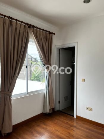 Ready to Use! Luxury House LT 296m2 Desain Elegan di Cirendeu Ready to Use! Luxury House LT 296m2 Desain Elegan di Cirendeu