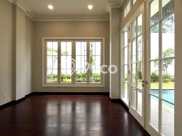 Siap Huni Rumah Mewah 4 Kamar di Menteng Dekat ke Mana Saja Siap Huni Rumah Mewah 4 Kamar di Menteng Dekat ke Mana Saja