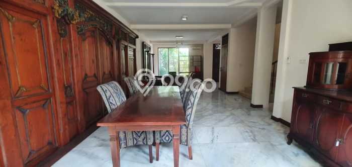 Rumah sewa siap huni 3 Kamar Tidur di Kemang, Jakarta Selatan Rumah sewa siap huni 3 Kamar Tidur di Kemang, Jakarta Selatan