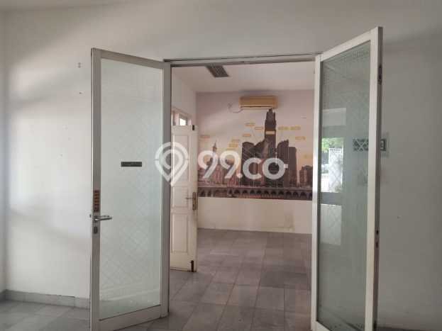 Rumah 2 Kamar Lengkap Disewakan di Kebayoran Baru Harga Kompetitif Rumah 2 Kamar Lengkap Disewakan di Kebayoran Baru Harga Kompetitif