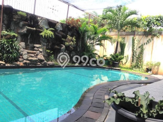 Dijual Rumah Mewah Elegan Dengan View Cantik di Kota Wisata, Bogor Dijual Rumah Mewah Elegan Dengan View Cantik di Kota Wisata, Bogor
