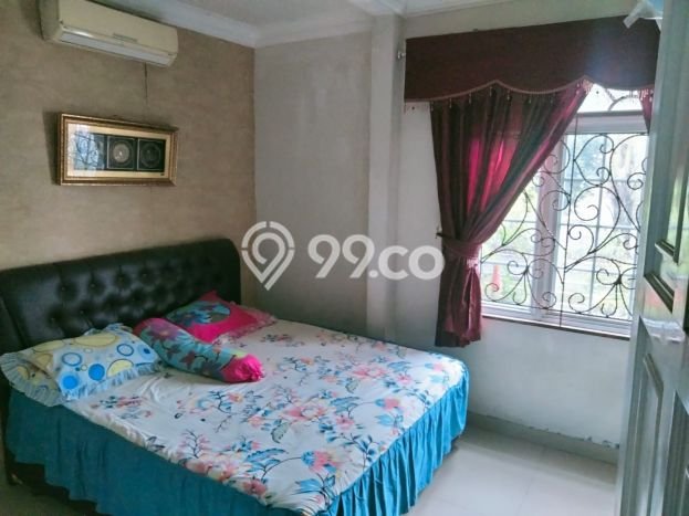 Dijual Rumah Mewah Elegan Dengan View Cantik di Kota Wisata, Bogor Dijual Rumah Mewah Elegan Dengan View Cantik di Kota Wisata, Bogor