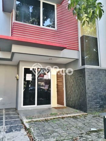 Rumah Nyaman 3 KT di Cibubur, Depok - Luas Tanah 144m² Rumah Nyaman 3 KT di Cibubur, Depok - Luas Tanah 144m²