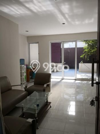 Rumah Nyaman 3 KT di Cibubur, Depok - Luas Tanah 144m² Rumah Nyaman 3 KT di Cibubur, Depok - Luas Tanah 144m²