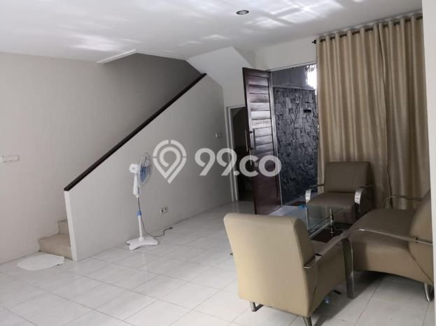 Rumah Nyaman 3 KT di Cibubur, Depok - Luas Tanah 144m² Rumah Nyaman 3 KT di Cibubur, Depok - Luas Tanah 144m²