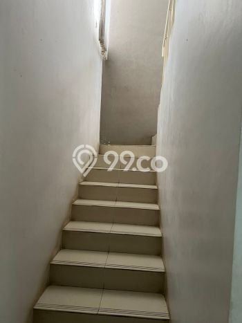 Rumah Elit LB 165m2 Siap Pakai Desain Elegan di Cibubur, Bogor Rumah Elit LB 165m2 Siap Pakai Desain Elegan di Cibubur, Bogor