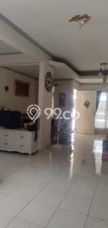 Jual Segera Rumah 4 KT 3 KM di Kawasan Bisnis Kota Wisata, Bogor Jual Segera Rumah 4 KT 3 KM di Kawasan Bisnis Kota Wisata, Bogor
