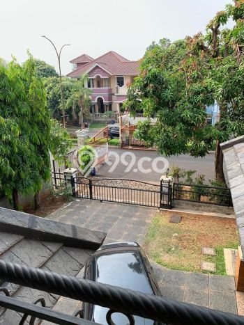 PENAWARAN TERBAIK! Rumah Strategis di Kota Wisata, Luas 375m² Bangunan 250m² PENAWARAN TERBAIK! Rumah Strategis di Kota Wisata, Luas 375m² Bangunan 250m²