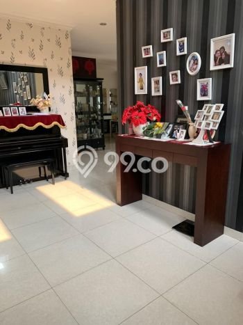 PENAWARAN TERBAIK! Rumah Strategis di Kota Wisata, Luas 375m² Bangunan 250m² PENAWARAN TERBAIK! Rumah Strategis di Kota Wisata, Luas 375m² Bangunan 250m²