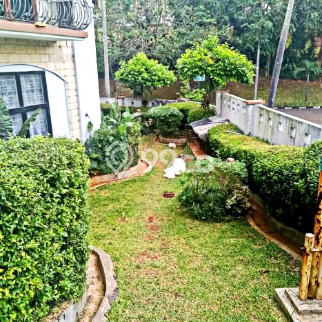 Hunian Eksklusif Siap Huni LT 500m2 di Cinere, Depok Hunian Eksklusif Siap Huni LT 500m2 di Cinere, Depok