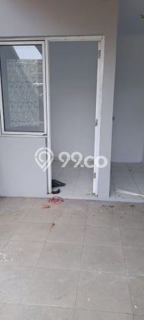 PROPERTI PILIHAN! Rumah Asri di Kota Wisata, Luas 128m² LB 165m² PROPERTI PILIHAN! Rumah Asri di Kota Wisata, Luas 128m² LB 165m²