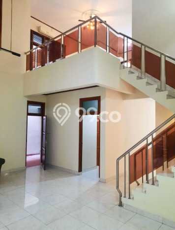 Ready to Use! Premium House LT 206m2 Desain Elegan di Pondok Indah Ready to Use! Premium House LT 206m2 Desain Elegan di Pondok Indah
