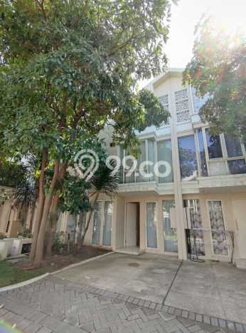 Rumah Modern 3 Kamar LT 72m2 di Pakuwon City Rumah Modern 3 Kamar LT 72m2 di Pakuwon City