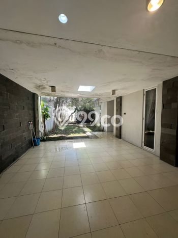 Dijual Hunian Mewah dengan Fasilitas Sekitar Komplit di Wiyung, Surabaya Dijual Hunian Mewah dengan Fasilitas Sekitar Komplit di Wiyung, Surabaya