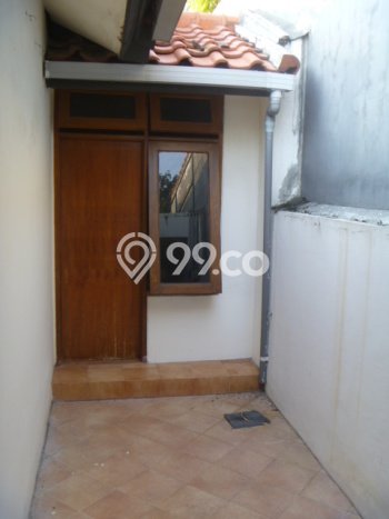 Dijual Hunian Rumah Nyaman 3 Kamar di Citraland, Surabaya Dijual Hunian Rumah Nyaman 3 Kamar di Citraland, Surabaya