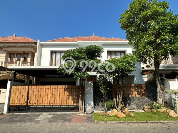 Rumah Elit Modern Siap Huni di Graha Surabaya Rumah Elit Modern Siap Huni di Graha Surabaya