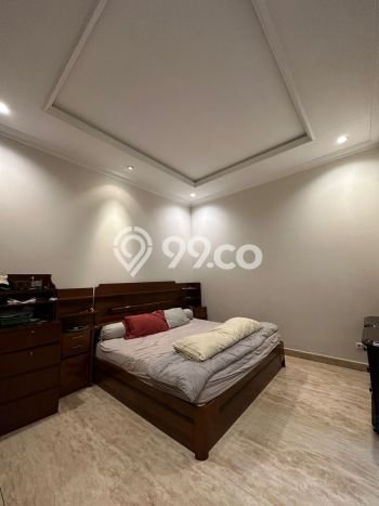 Rumah Elit Modern Siap Huni di Graha Surabaya Rumah Elit Modern Siap Huni di Graha Surabaya