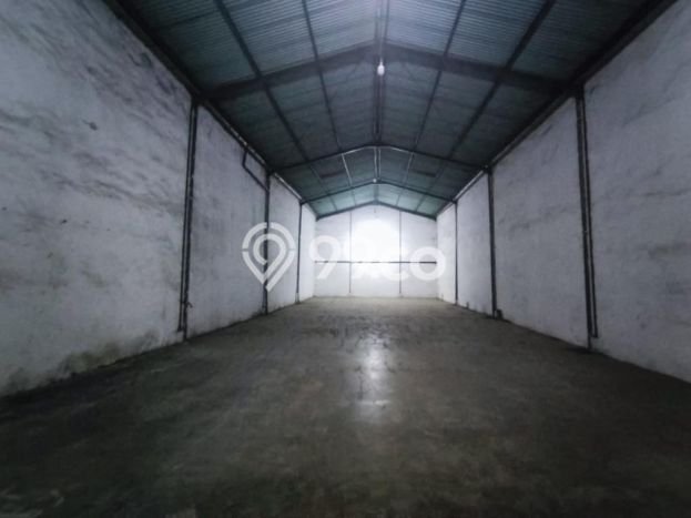 Unit Gudang Tersedia di Margomulyo Spesifikasi LB 360m2 Unit Gudang Tersedia di Margomulyo Spesifikasi LB 360m2