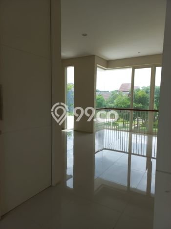 Rumah Luxury Modern Siap Huni di Citraland Surabaya Rumah Luxury Modern Siap Huni di Citraland Surabaya