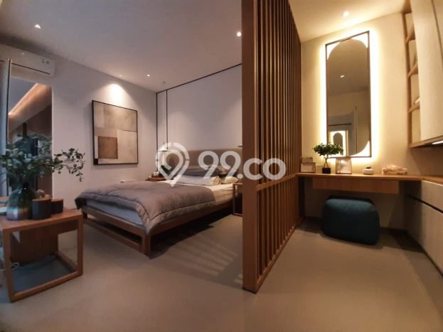 Dijual Rumah Premium dengan Fasilitas Sekitar Komplit di Dukuh Pakis, Surabaya Dijual Rumah Premium dengan Fasilitas Sekitar Komplit di Dukuh Pakis, Surabaya