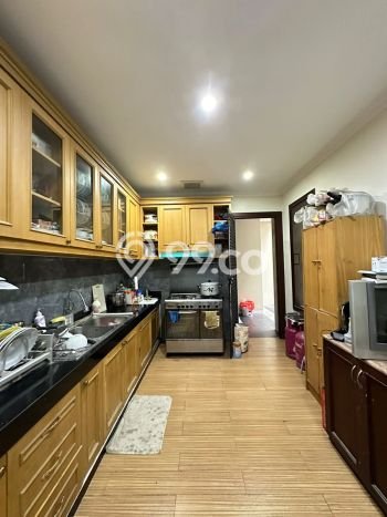 Rumah 4 KT 3 KM di Kawasan Wiyung, Surabaya Rumah 4 KT 3 KM di Kawasan Wiyung, Surabaya