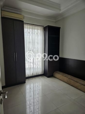 KESEMPATAN EMAS! Rumah di Citraland, Surabaya, LT 205m2m² LB 305m2m² KESEMPATAN EMAS! Rumah di Citraland, Surabaya, LT 205m2m² LB 305m2m²