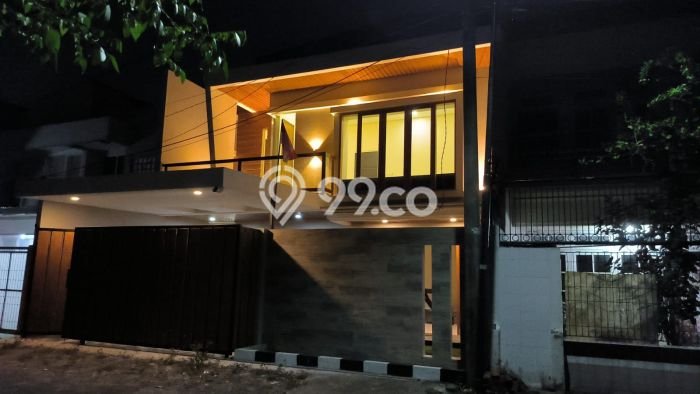 Dijual Rumah Premium dengan Fasilitas Sekitar Komplit di Wiyung, Surabaya Dijual Rumah Premium dengan Fasilitas Sekitar Komplit di Wiyung, Surabaya