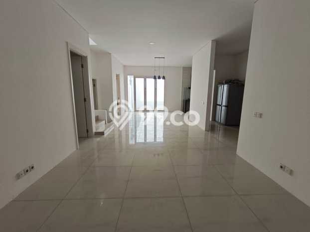 Rumah Eksklusif Dijual LT 180m2 di Lakarsantri, Surabaya Rumah Eksklusif Dijual LT 180m2 di Lakarsantri, Surabaya