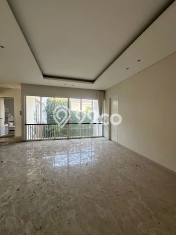 Siap Huni Rumah Mewah 4 Kamar di Wiyung Dekat ke Mana Pun Siap Huni Rumah Mewah 4 Kamar di Wiyung Dekat ke Mana Pun