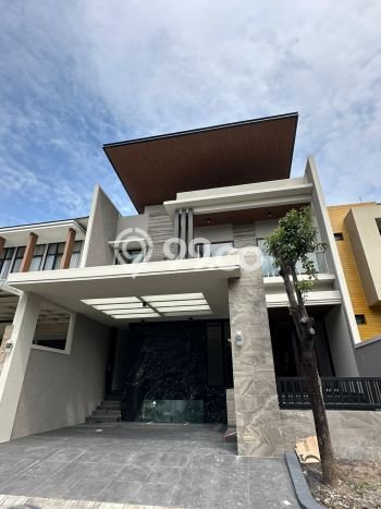 Ready to Use! Premium House LT 210m2 Desain Modern di Citraland Ready to Use! Premium House LT 210m2 Desain Modern di Citraland