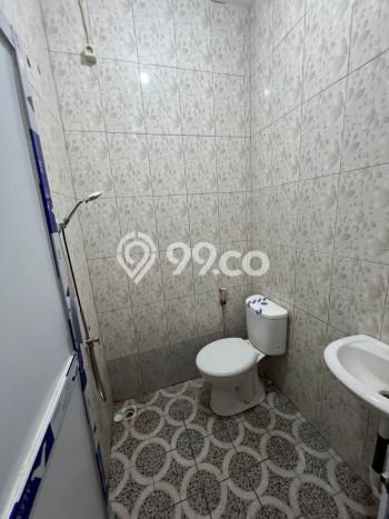 Dijual Kost di Kawasan Tenggilis Mejoyo, Surabaya, Spesifikasi 17 KT, 17 KM, 400m2 Dijual Kost di Kawasan Tenggilis Mejoyo, Surabaya, Spesifikasi 17 KT, 17 KM, 400m2