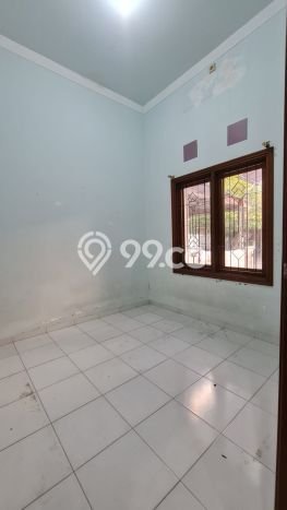 Rumah Harga Terjangkau 2 KT di Wiyung, Surabaya Rumah Harga Terjangkau 2 KT di Wiyung, Surabaya