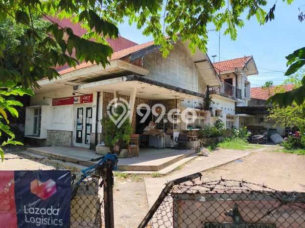 Dijual Rumah Premium dengan Fasilitas Sekitar Komplit di Sawahan, Surabaya Dijual Rumah Premium dengan Fasilitas Sekitar Komplit di Sawahan, Surabaya
