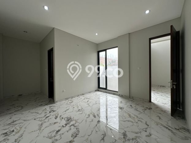 Best Deal Hunian Premium Ideal dan Luas di Wiyung, Surabaya Best Deal Hunian Premium Ideal dan Luas di Wiyung, Surabaya