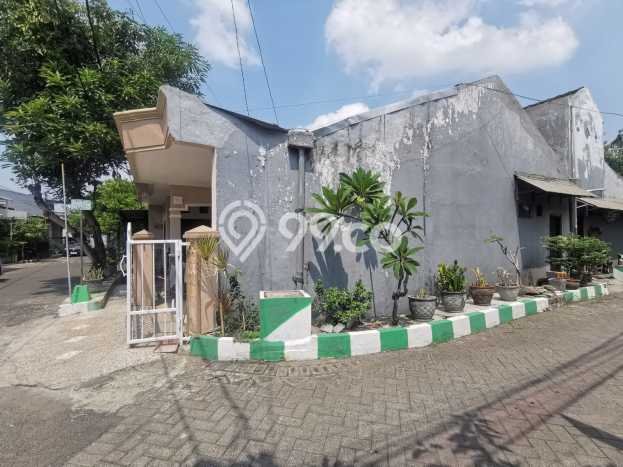 HARGA TERBAIK! Rumah Premium area Wiyung, Luas 120m² LB 100m² HARGA TERBAIK! Rumah Premium area Wiyung, Luas 120m² LB 100m²