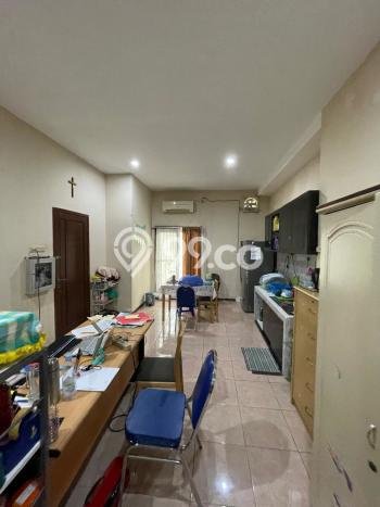 Rumah Modern Cantik 4 Kamar Siap Huni di Wiyung Rumah Modern Cantik 4 Kamar Siap Huni di Wiyung