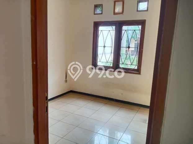 Rumah Strategis Minimalis Lb 150m2 di Wiyung, Surabaya Rumah Strategis Minimalis Lb 150m2 di Wiyung, Surabaya