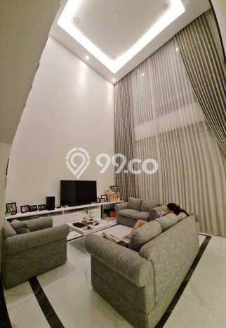 Jual Rumah Mewah Elegan Dengan View Cantik di Citraland, Surabaya Jual Rumah Mewah Elegan Dengan View Cantik di Citraland, Surabaya