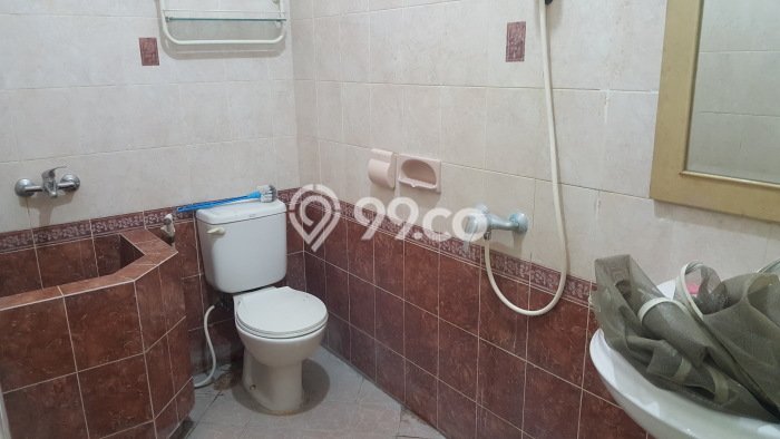 Rumah Strategis Wiyung, Surabaya, Luas 150m² Bangunan 122m² Rumah Strategis Wiyung, Surabaya, Luas 150m² Bangunan 122m²