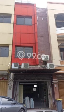 PROSPEK BAGUS! Ruko di Sukolilo, Luas 171m2m², Tingkat ROI Tinggi PROSPEK BAGUS! Ruko di Sukolilo, Luas 171m2m², Tingkat ROI Tinggi