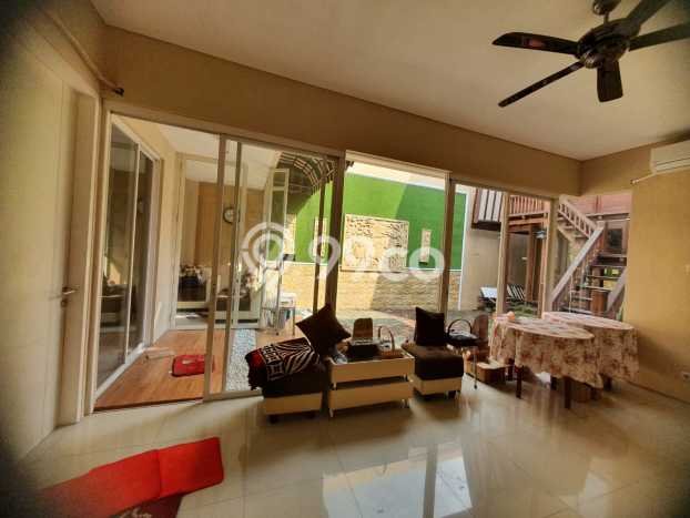 Sewa cepat hunian minimalis lokasi strategis 5 Kamar di Wiyung, Surabaya Sewa cepat hunian minimalis lokasi strategis 5 Kamar di Wiyung, Surabaya