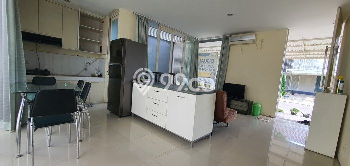 Dijual Rumah Modern 2 KT di Citraland, Surabaya Dijual Rumah Modern 2 KT di Citraland, Surabaya